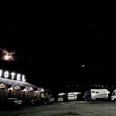 Hotel Pavilion Garden Kazbegi Exterior photo